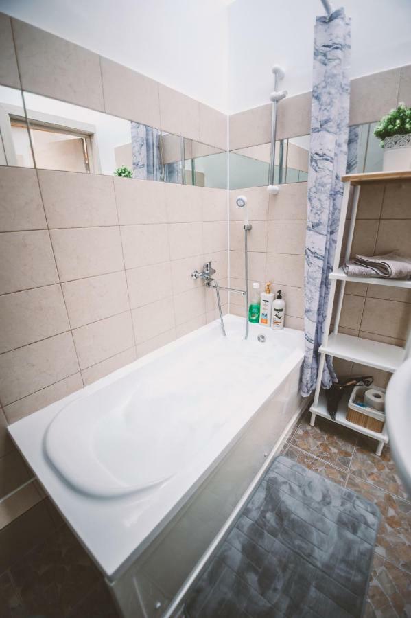 Apartamentai Niden - Su Terasa Ir Vaizdu I Marias Nidos Centre Ngoại thất bức ảnh